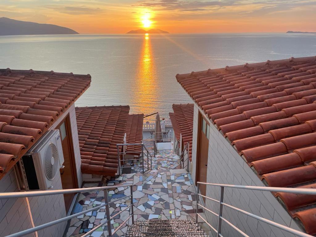 Sea View Apartments Avlonya Dış mekan fotoğraf